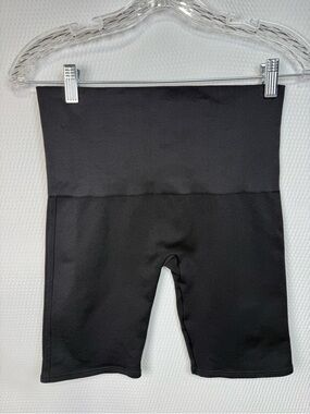 SPANX Look at Me Now Black Bike Shaping Shorts Sz XL Seamless Compression